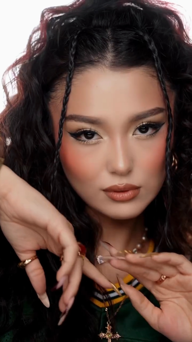 makeup transition