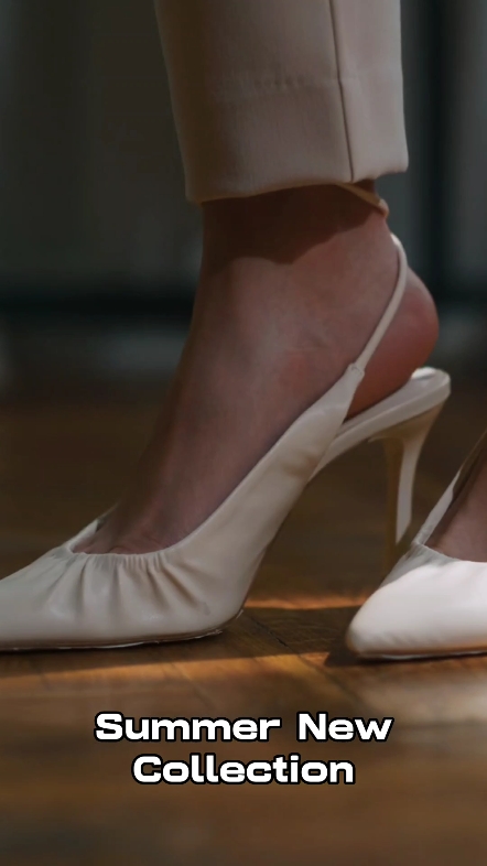 Heels Product Display Light Tugas Terbuka Mudah Gaya TikTok 