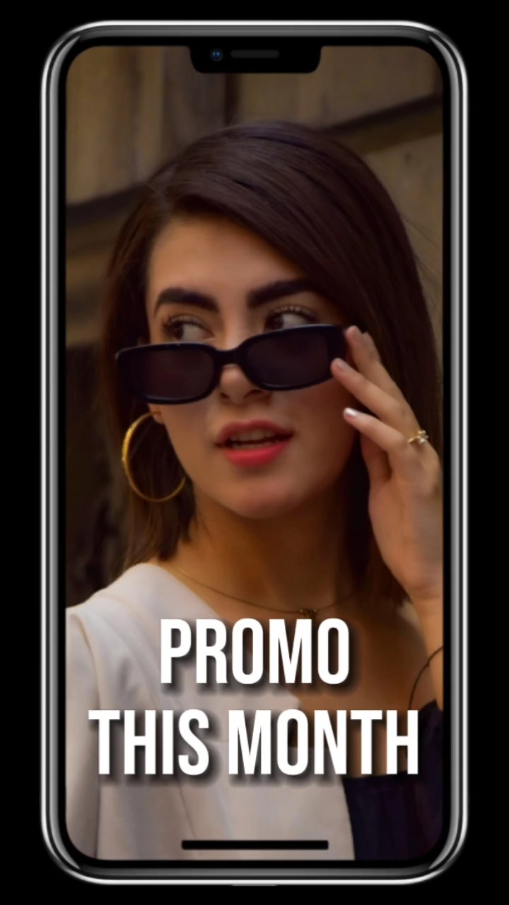 Ang pagpapakita ng produkto ng damit ay tumutugma sa TikTok Style.