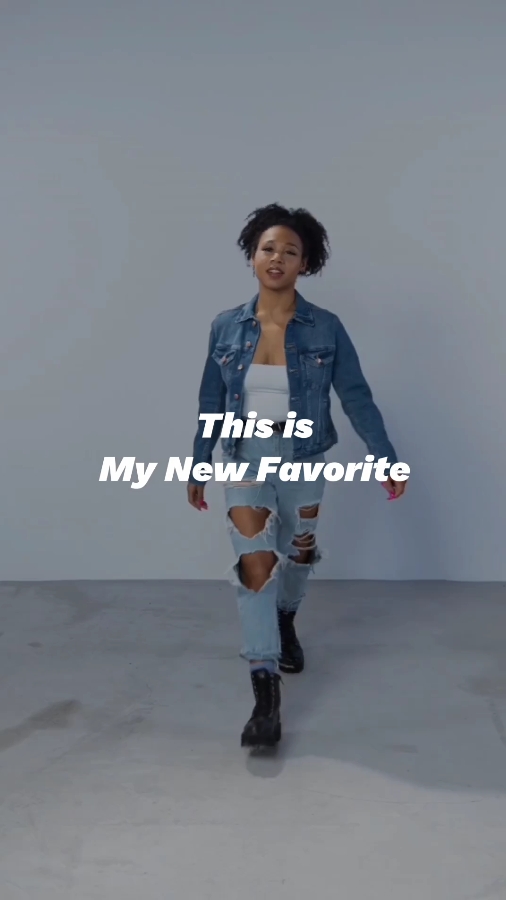 Affichage de produits vestimentaires battant le style TikTok 