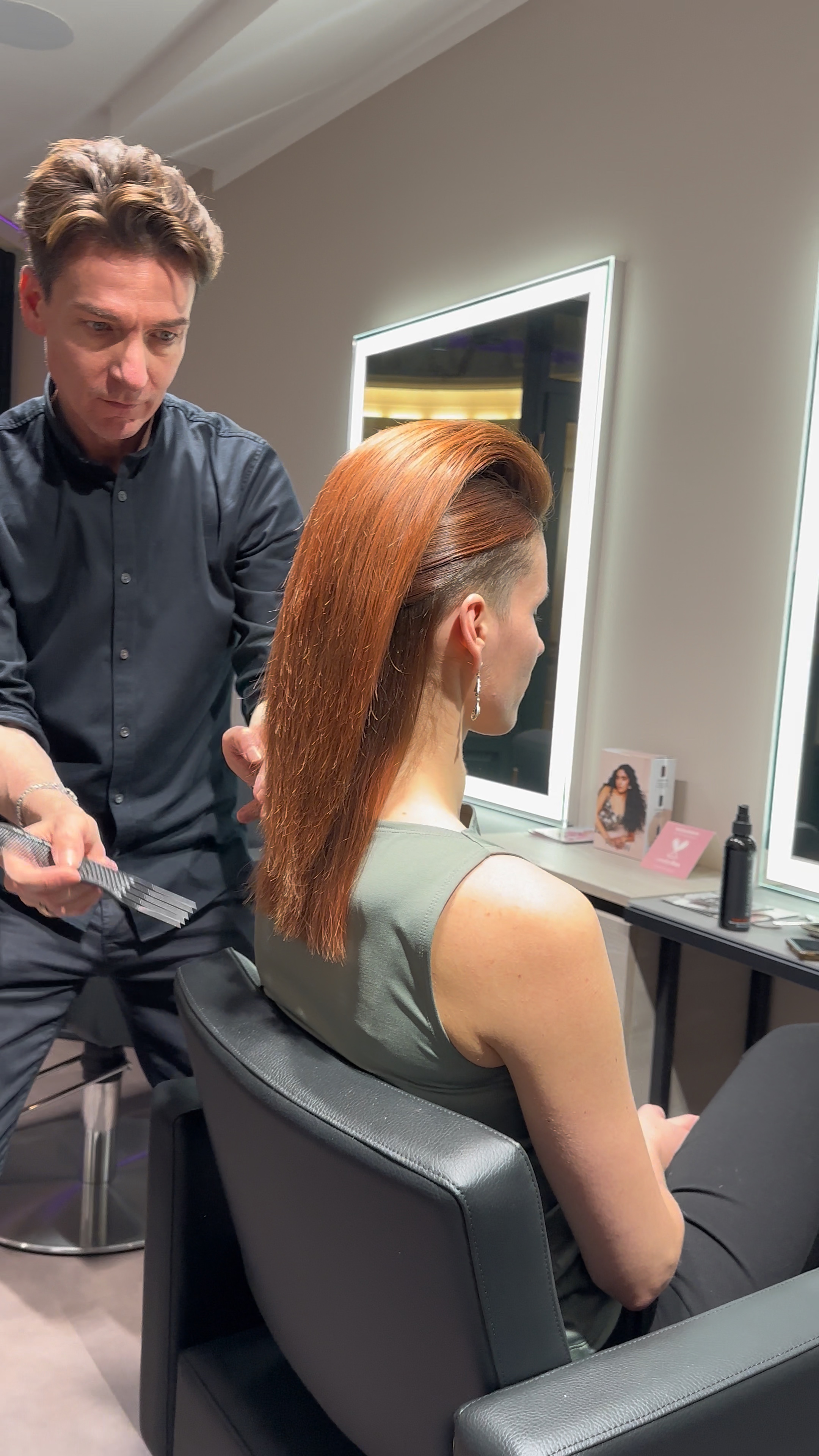 Haircut style salon 