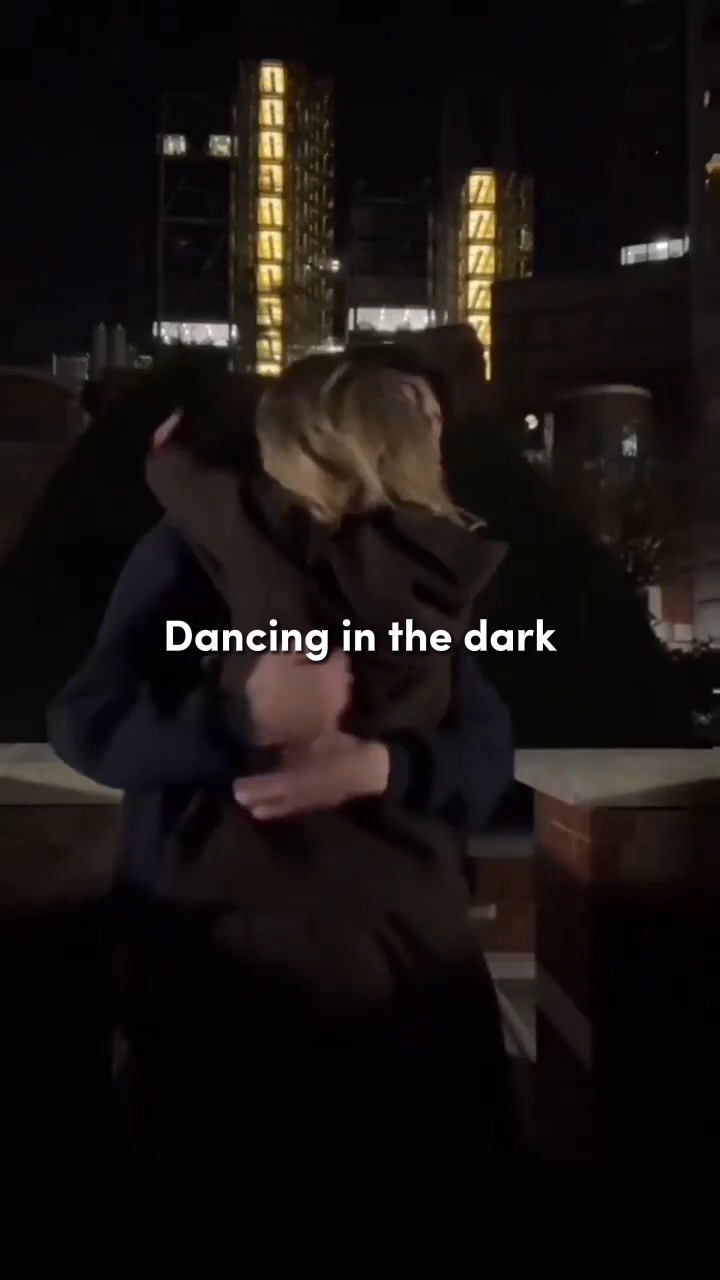 Danser dans le noir