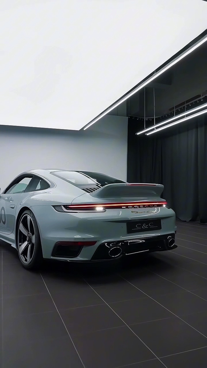 PORSCHE _ GTR-💦📈