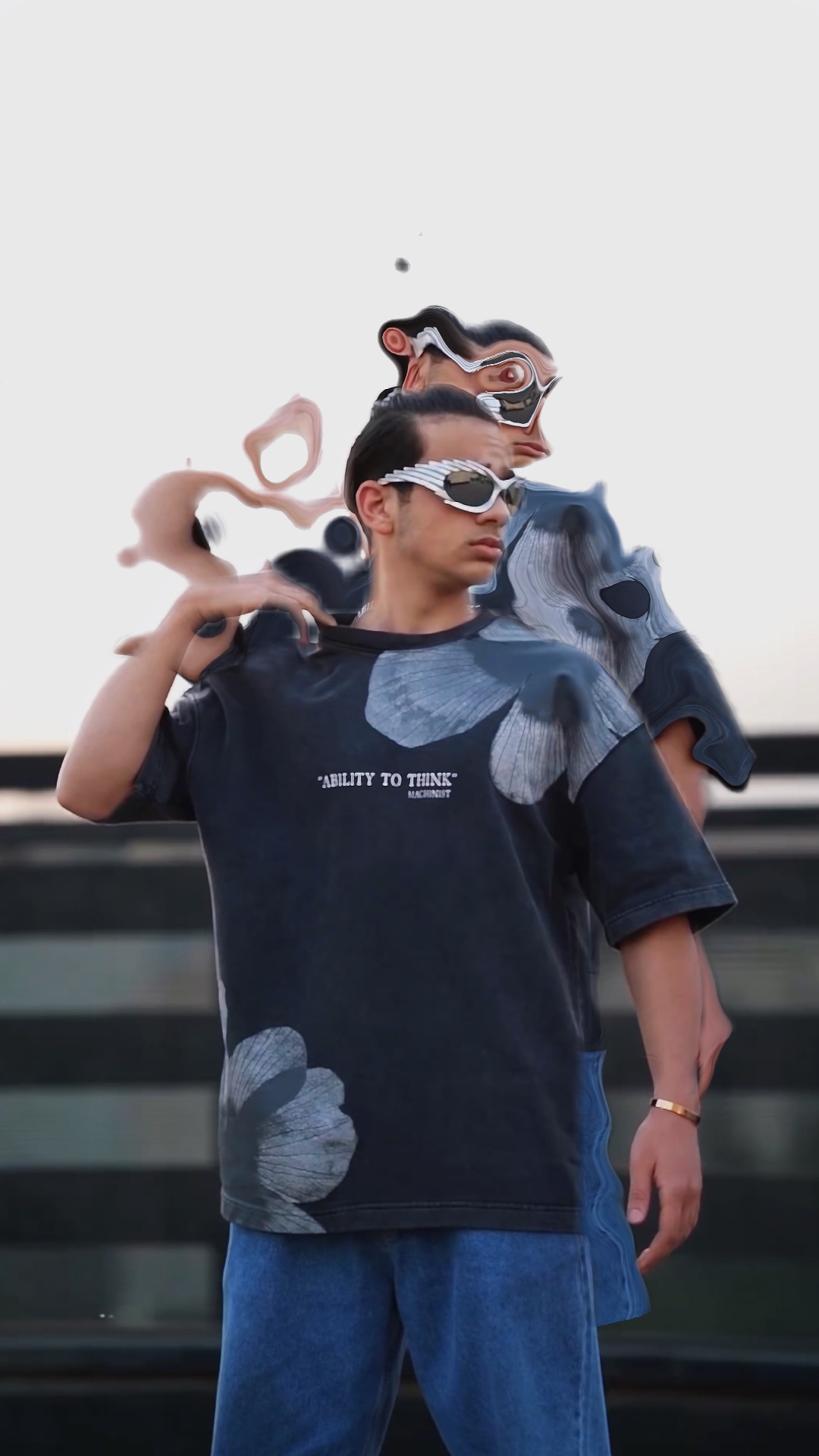 6 【>> <<Camiseta 