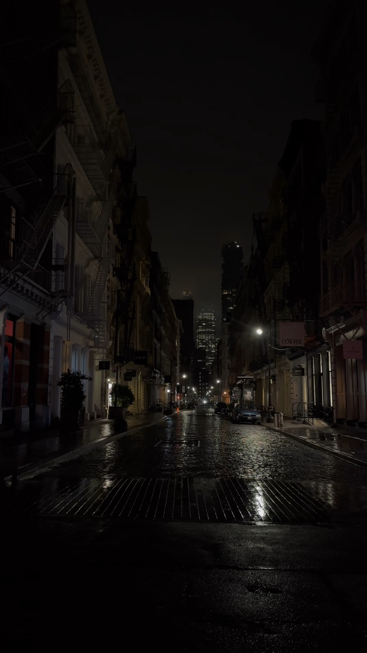 12AM sa Soho 
