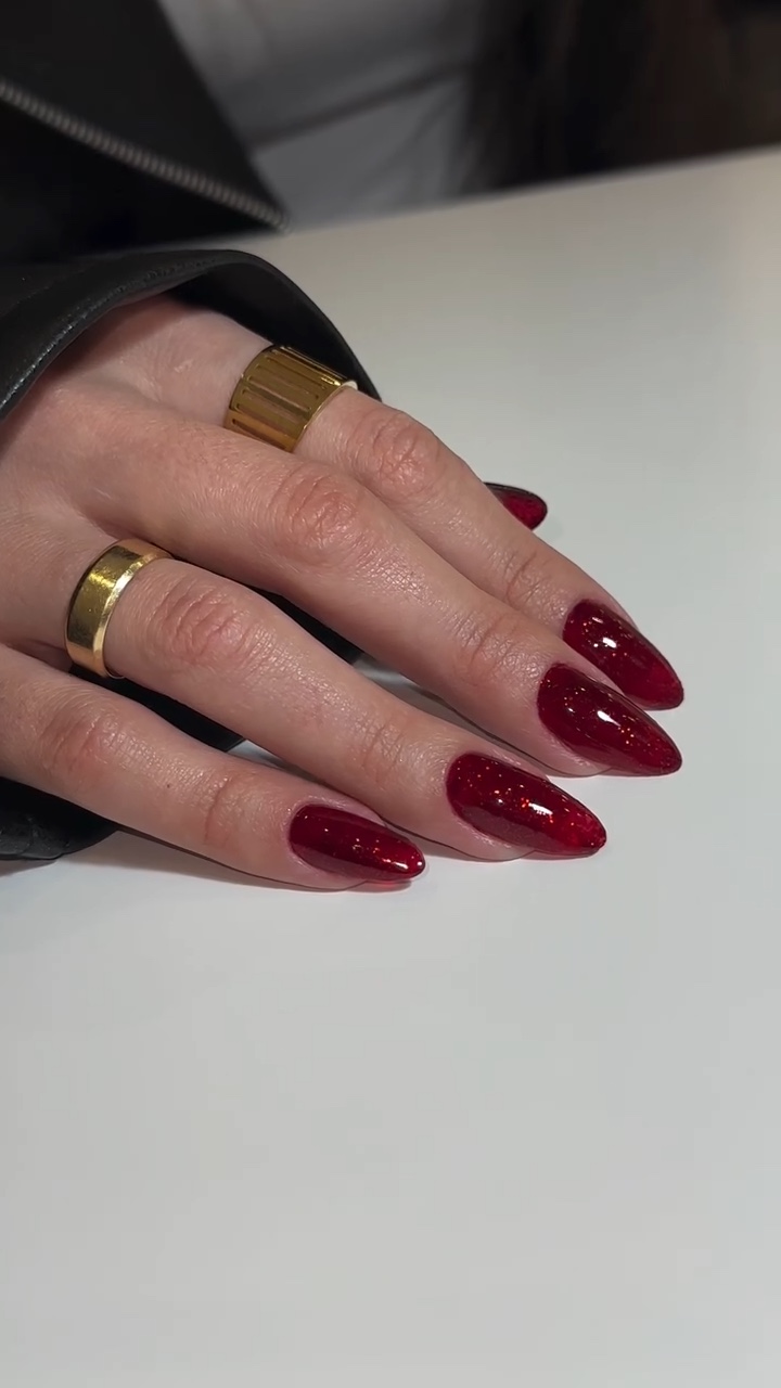 NAILS ART