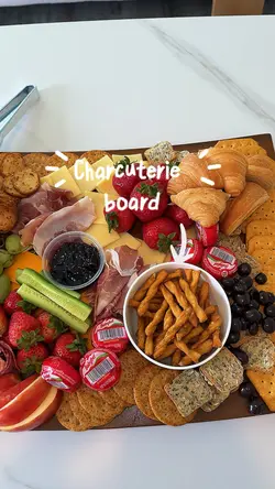 Charcuterie board 
